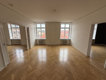 Lilla Kyrkogatan 20 – 5 rok (lgh 1301) - Foto 3