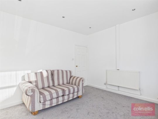 James Street, Scarborough - Photo 1