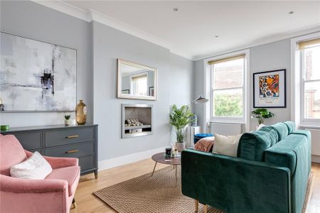 3 bedroom flat to rent - Photo 3