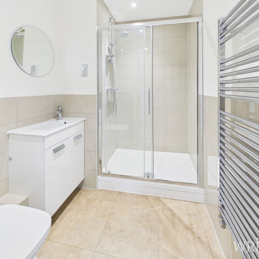 2 bedroom Apartment - Bessemer Road, Welwyn Garden City - Photo 1