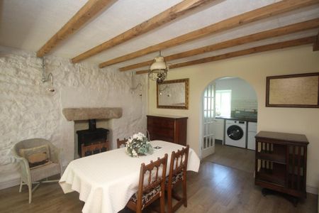 2 bedroom semi-detached house to rent - Photo 4