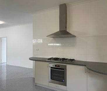 South Perth - Photo 2