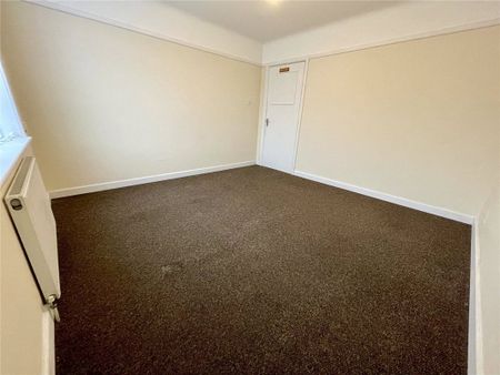 Vicarage Road, Bournemouth, Dorset, BH9 - Photo 3