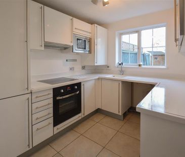 2 bedroom terraced house to rent - Photo 4