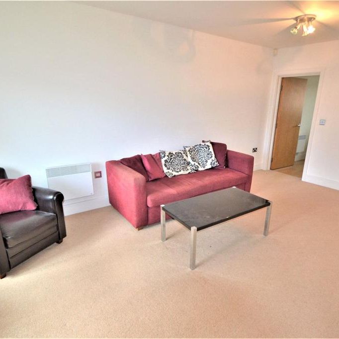 1 bedroom flat to rent - Photo 1