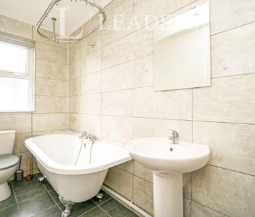 1 bedroom semi-detached house to rent - Photo 6