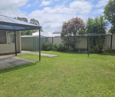 Bomaderry Beauty - Photo 6