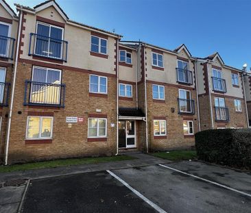 2 bedroom flat to rent - Photo 6