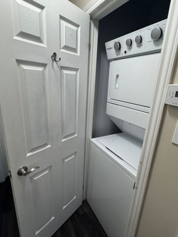 For Lease - 39 Red Oak Drive Unit# Upper Level, Barrie, Ontario - Photo 3