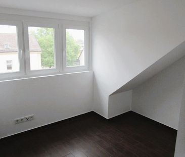 4 Zi. DG-Whg. mit Dachloggia und 2 Bädern Nürnberg - Katzwang / Wohnung mieten - Foto 3