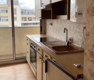 Location Appartement 2 pièces 45m² CHALON SUR SAONE 71100 - Photo 3