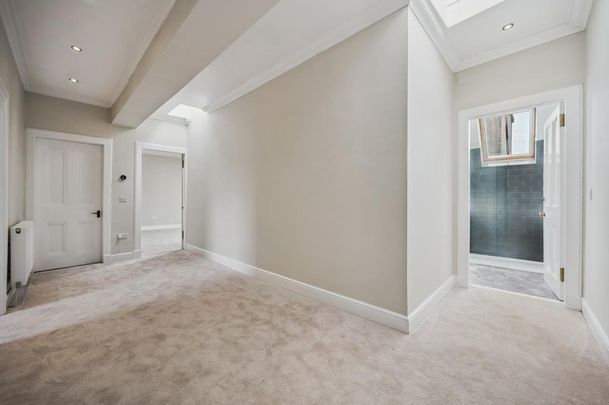 3 bedroom apartment to rent - Photo 1