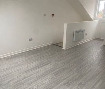Stoney Stanton Road, Hillfields - Photo 3