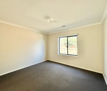 Coastal Comfort Meets Modern Living in Leopold - Photo 1