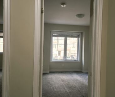 For Lease - 33 Hollywood Court, Cambridge, Ontario - Photo 3