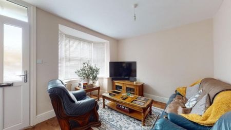 2 bedroom terraced house to rent - Photo 5