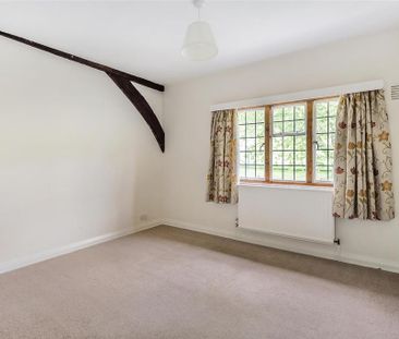 3 bedroom link detached house to rent - Photo 3