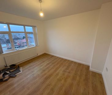 16 Mountainview Drive, Belfast BT14 7GX - Photo 3