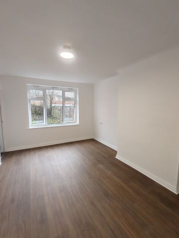 Shenley Lane - Photo 3