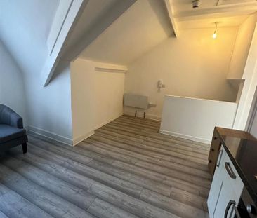1 bedroom flat to rent - Photo 6