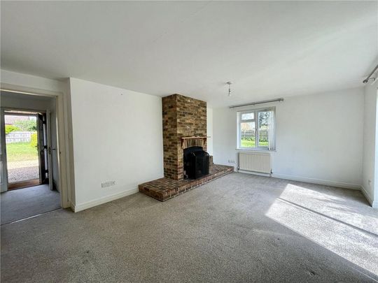 4 bedroom detached house to rent - Photo 1