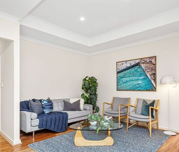 Modern Family Living on a Quiet Street in the Heart of Innaloo, Clo... - Photo 1