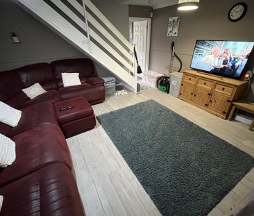 Primrose Close - Photo 2