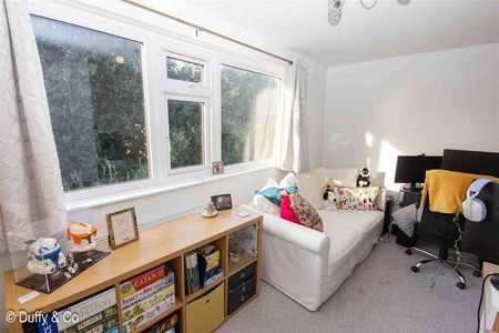 Jireh Court, Perrymount Road, RH16 - Photo 2