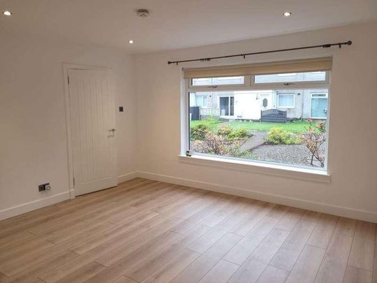 Leander Crescent, Renfrew, PA4 - Photo 1