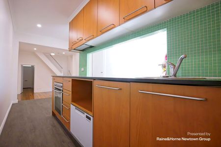 CHARACTER FILLED RENOVATED THREE BEDROOM HOME - Photo 5