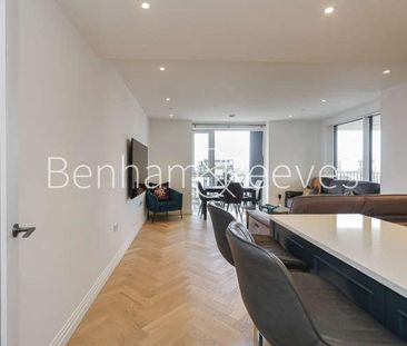 Kings Tower, Chelsea Creek, SW6 - Photo 1