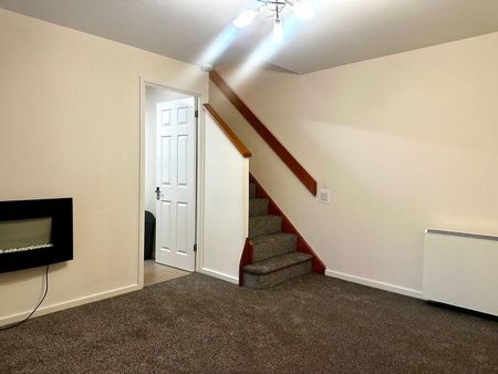 1 bedroom terraced house to rent - Photo 3