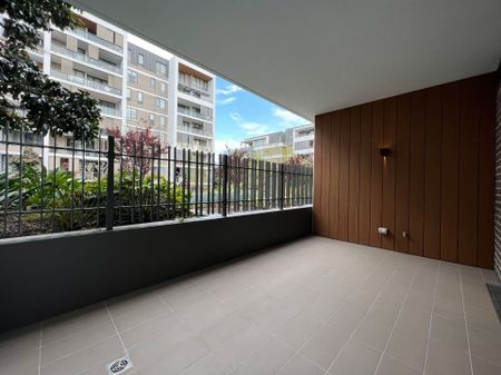 Ground Floor Courtyard Apartment in Whisper Quiet Location - Photo 3