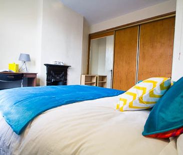 19 LUMLEY AVENUE Leeds - LS4 2LR - Photo 3