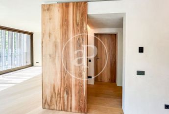 Apartment for Rent on Paseo Mallorca