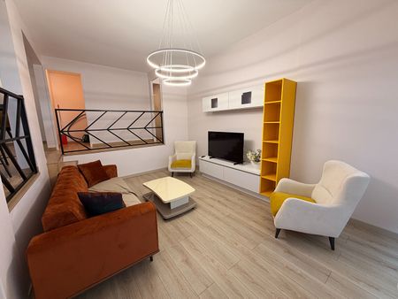 Location Appartement 3 pièces 68m² - Photo 2