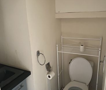 Location Maison 3 pièces 46m² LA LIVINIERE 34210 - Photo 4