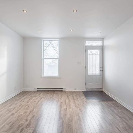 MAGNIFIQUE! CONDO VERDUN, 2 MIN DU METRO, ELECTROS INCLUS ! - Photo 4