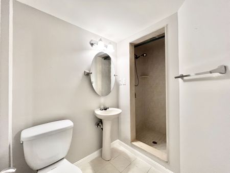 For Lease - 66 Bonacres Avenue Unit# Lower, Toronto, Ontario - Photo 4