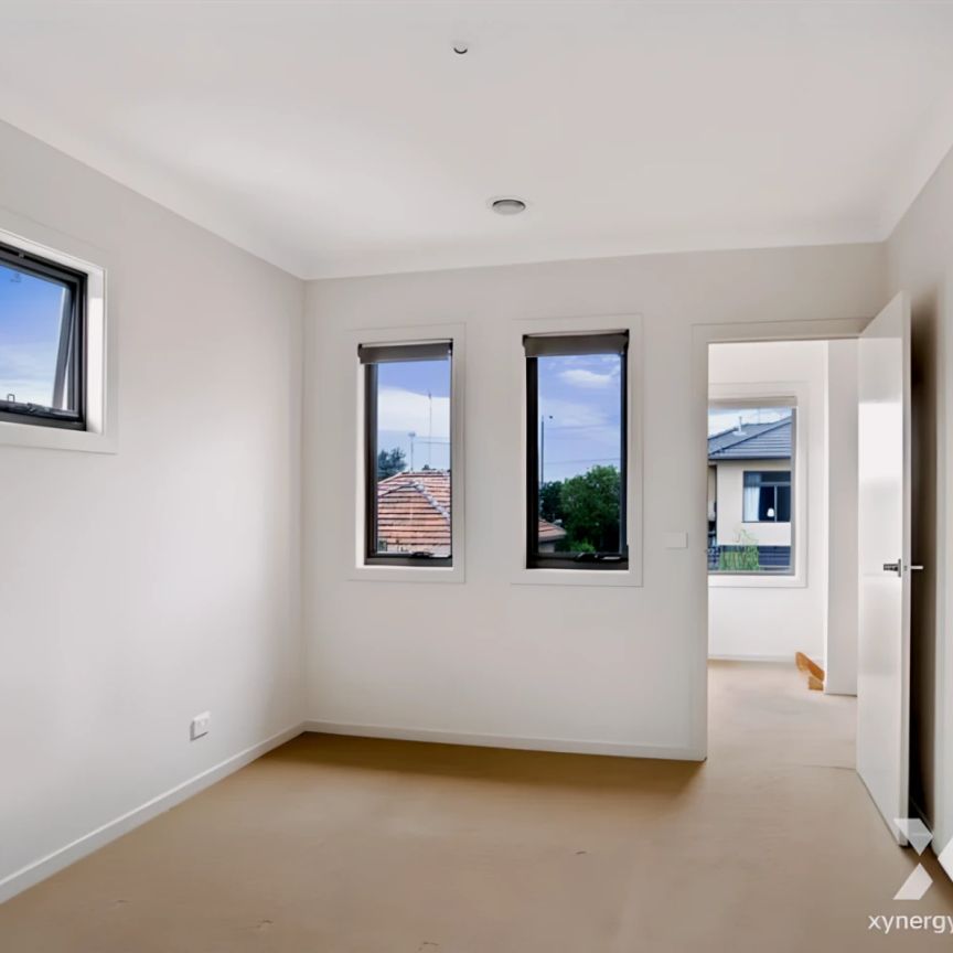 4 Bed, 3 Bath - Photo 1