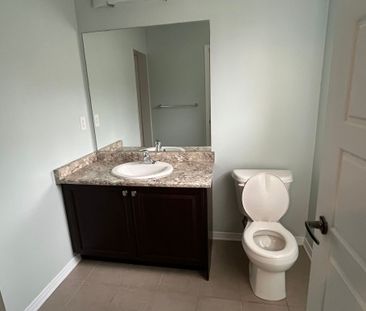 For Lease - 71 Bedrock Drive, Hamilton, Ontario - Photo 2