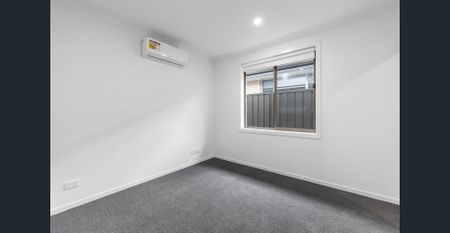 Ideal lifestyle and location - Photo 4