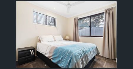 ABSOLUTELY FABULOUS PROPERTY WITH GRANNY FLAT ON ACREAGE!! - Photo 4