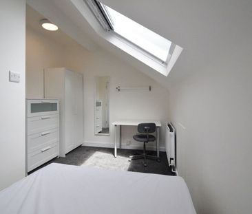 2 bedroom flat to rent - Photo 6