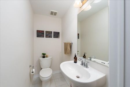 For Lease - 3002 Preserve Drive Unit# 31, Oakville, Ontario - Photo 2