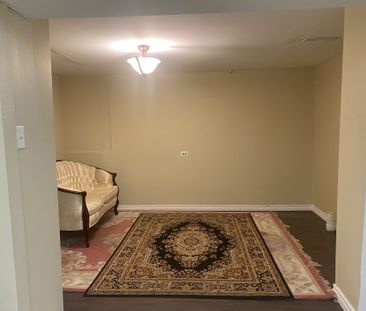 For Lease - 8 Ryecliffe Court, Toronto, Ontario - Photo 6