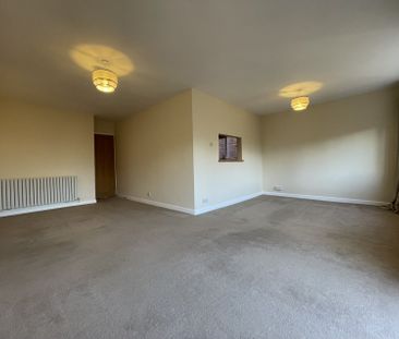 East Avenue, Exeter - Photo 6