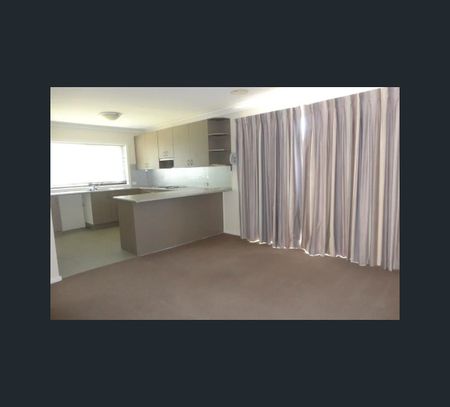 8 Sedgman Avenue, Mittagong, NSW 2575 - Photo 2