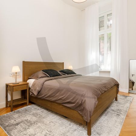 Perfect Urban Living - Photo 3