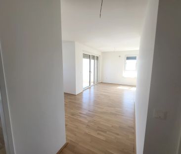 ERSTBEZUG! 2-Zimmer-Wohnung mit Balkon, Top 16 - Photo 2